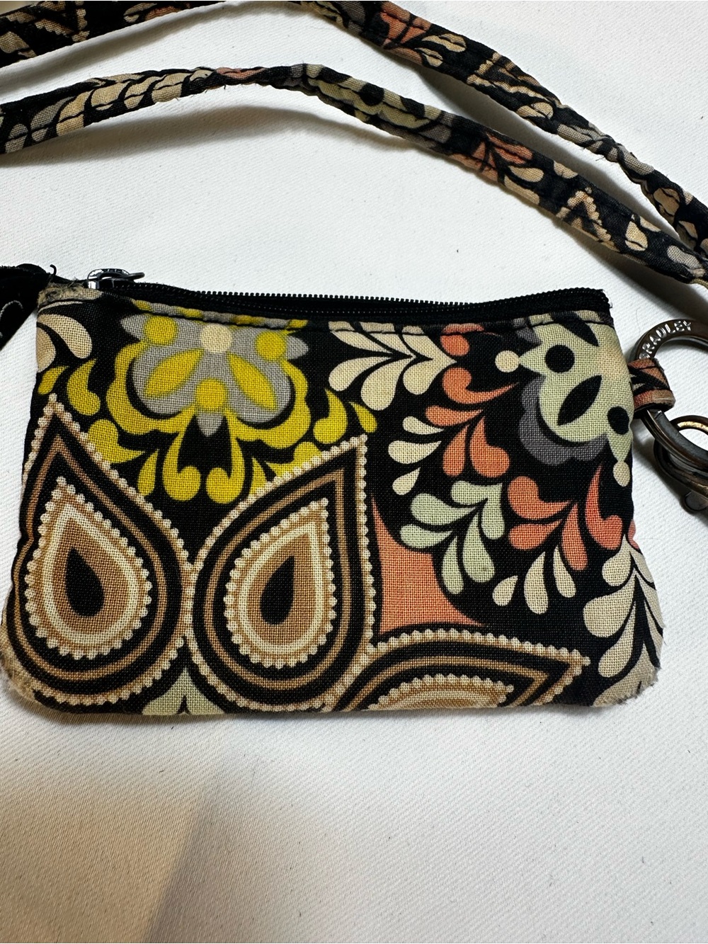 C16. Vera Bradley Retired Paisley Floral Zip ID Case Lanyard Keychain Wallet